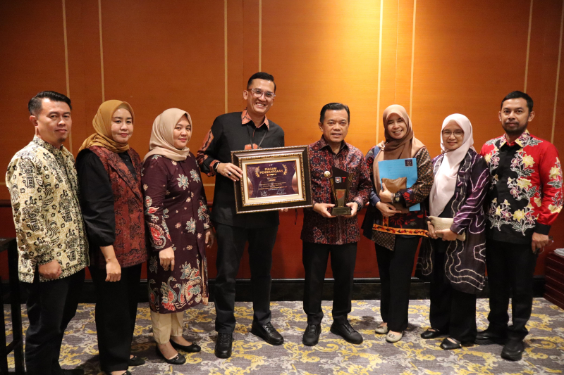 Raih Apresiasi Kinerja Pemerintah Daerah, Gubernur Al Haris Komitmen Perkuat Penyerapan Tenaga Kerja dan Tekan Kemiskinan

