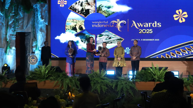 Wonderful Indonesia Award 2025, Gubernur Al Haris Raih Most Inspiring Tourism Leader