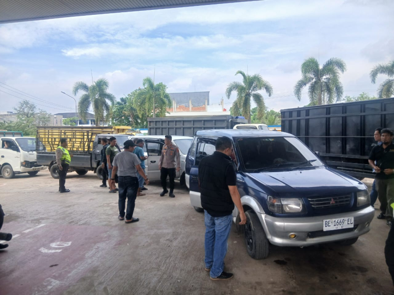 Penertiban BBM Subsidi: Kendaraan Berbarcode Tanpa STNK Diamankan di SPBU Pall 7