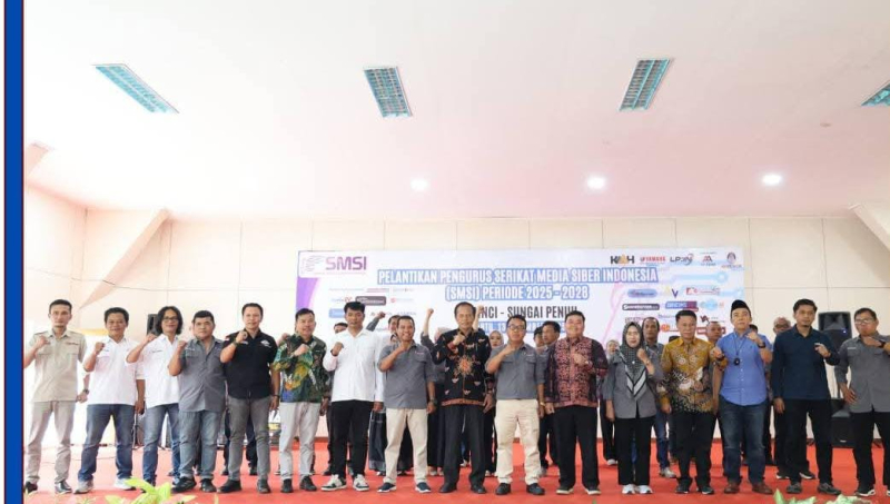 Hadiri Pelantikan Pengurus SMSI Kerinci–Sungai Penuh, Ini Pesan Wawako Azhar