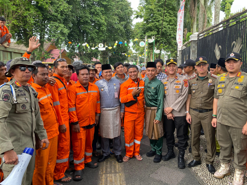 Walikota Tepat Janji! Gaji Petugas Kebersihan Kota Jambi Resmi Naik