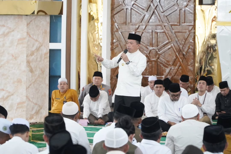 Hadiri Isra Mi’raj dan Haul Datuk Paduko Berhalo, Al Haris: Jangan Lupakan Sejarah Perkembangan Islam di Jambi