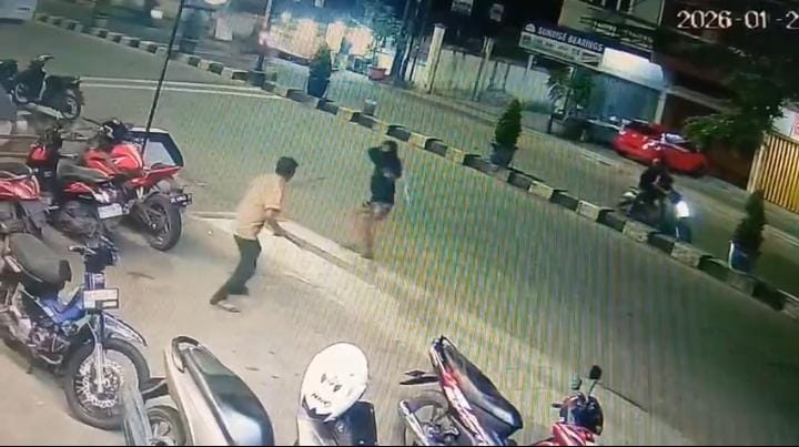Tukang Parkir Dibacok Hingga Mengalami Luka Dikepala dan Tangan, Polisi Buru Pelaku