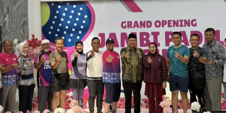 Resmikan Jambi Padel Court, DPRD Kota Jambi Dorong Gaya Hidup Sehat dan Olahraga Modern