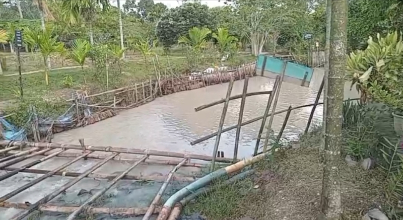 Diduga Akibat Limbah PETI, Sungai di Taman Rivera Park Tebo Keruh dan Tercemar