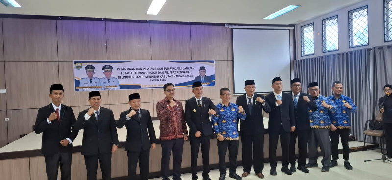 Enam Pejabat Dilantik, Wabup Junaidi Mahir Minta Tingkatkan Kinerja dan Jaga Harmoni Eksekutif–Legislatif