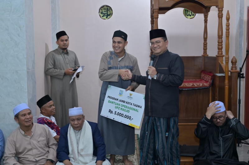 Perkuat Akhlak Generasi Muda, Wali Kota Maulana Beri Bantuan WiFi Gratis di Tempat Ibadah

