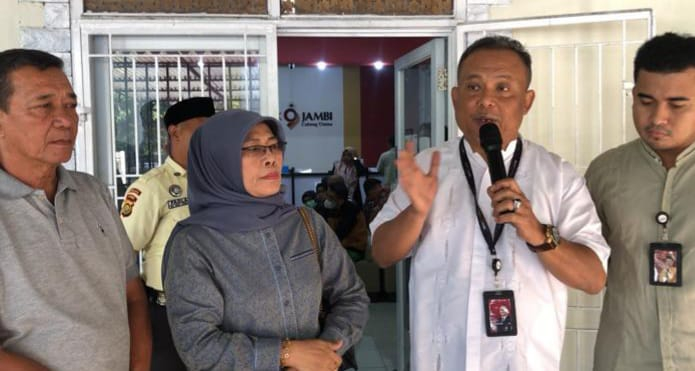 Dana Hilang Diganti 100 Persen, Nasabah Bank Jambi Bahagia di Jumat Berkah