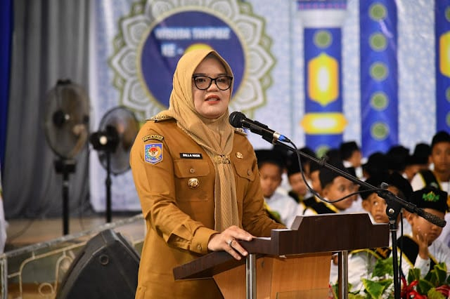 Atasi Parit dan Sungai Tertutup Gulma, Tanjabtim Rencanakan Beli Excavator Amphibi