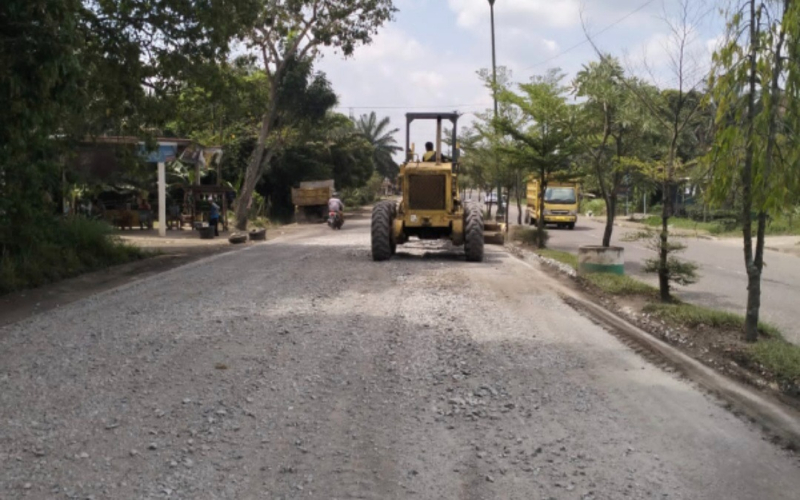 Pemprov Jambi Pastikan Jalur Mudik Aman, Siagakan 22 Alat Berat dan Posko