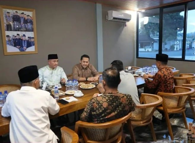 Wali Kota Sungai Penuh Hadiri Halal Bihalal dan Makan Malam Bersama Bupati Merangin