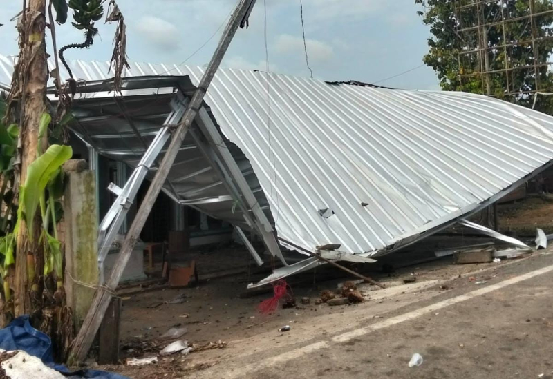 Mangkir Sidang Adat, Terduga Pelaku Perselingkuhan di Muaro Jambi Digerebek, Rumah Dirusak Massa