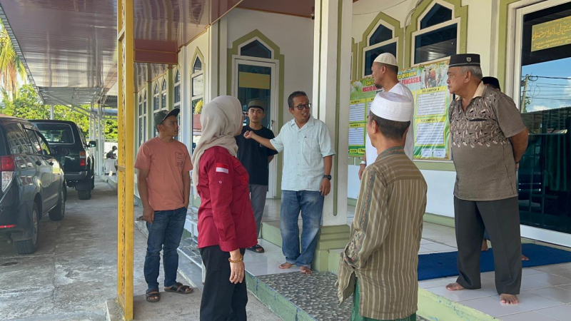 Kejari Merangin Pantau Sanksi Sosial Anak RE, Jalani Kerja Sosial Bersihkan Masjid Selama 14 Hari.

