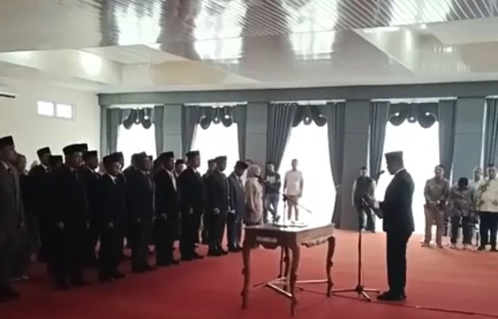 Dilantik Bupati Monadi, Ini Nama dan Jabatannya